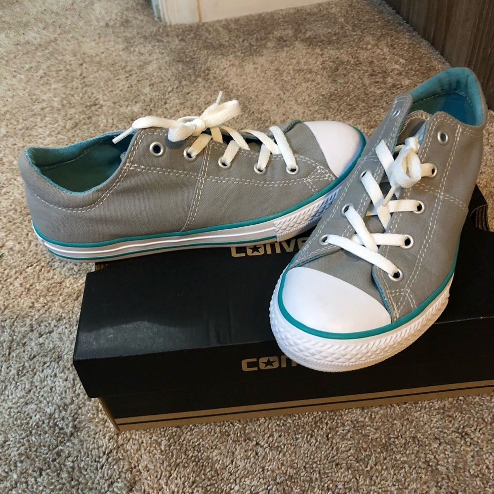 Never worn converse
